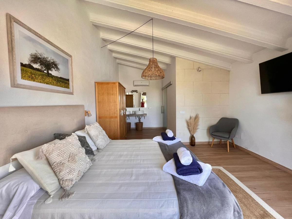 Villa Ona Son Bou Luaran gambar